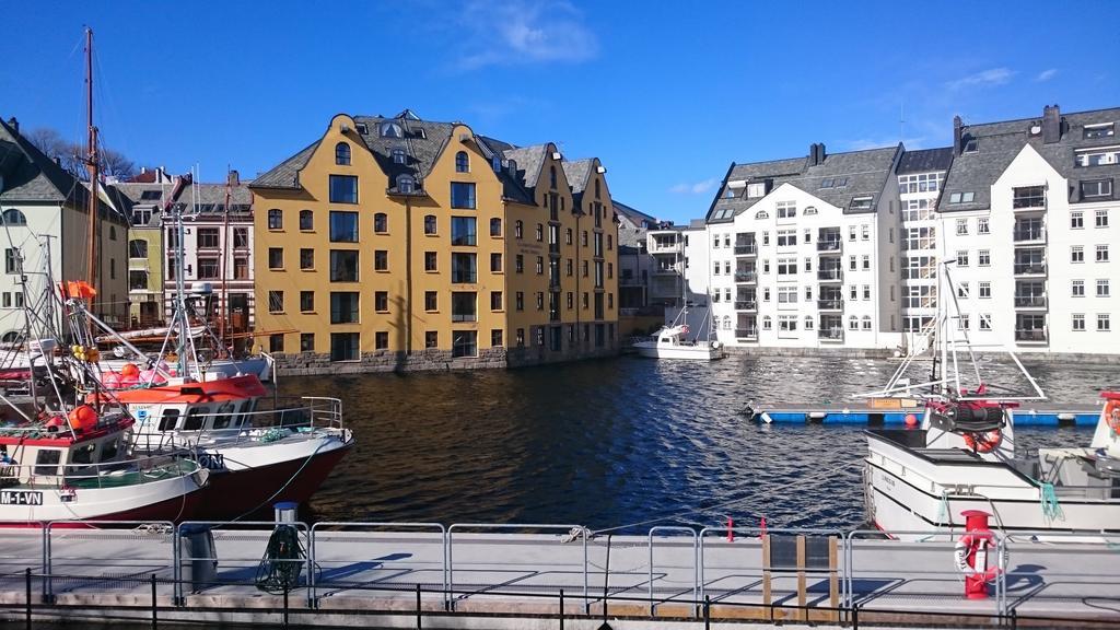 Clarion Collection Hotel Bryggen 올레순 외부 사진